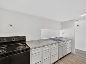 2767 NW 197th Ter, Miami Gardens FL 33056