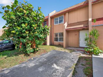 2767 NW 197th Ter