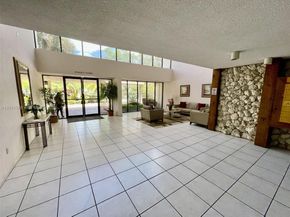 491 Racquet Club Rd 303, Weston FL 33326