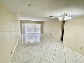 491 Racquet Club Rd 303, Weston FL 33326
