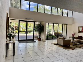 491 Racquet Club Rd 303, Weston FL 33326