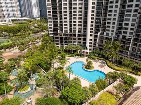 540 Brickell Key Dr 202, Miami FL 33131
