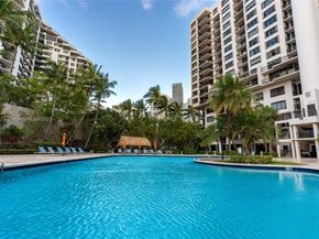 540 Brickell Key Dr 202, Miami FL 33131