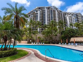 540 Brickell Key Dr 202, Miami FL 33131