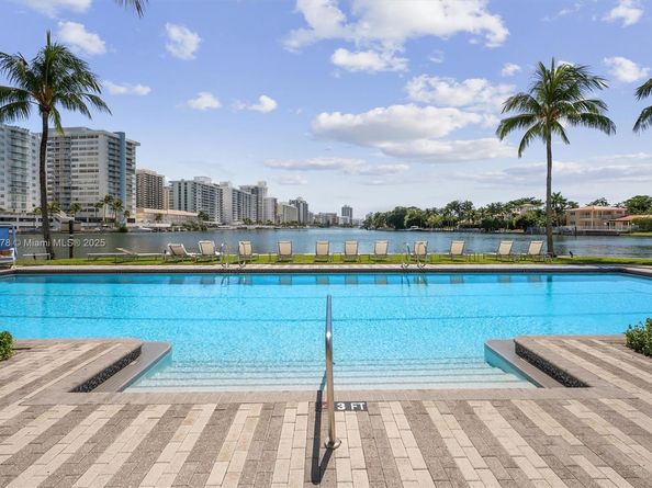211 Water Way, Miami Beach FL 33141