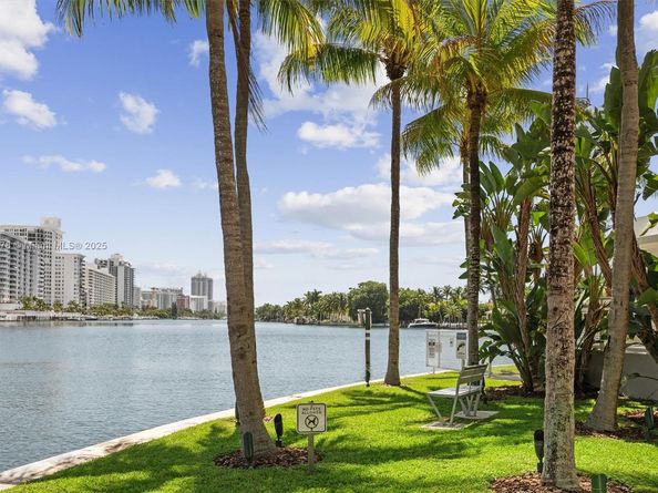 211 Water Way, Miami Beach FL 33141