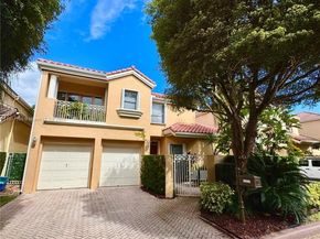 3699 NE 208th Ter, Aventura FL 33180