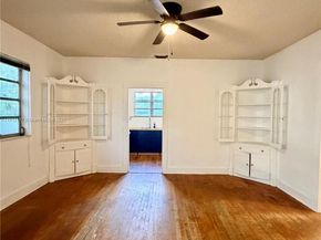 445 SW 24th Rd, Miami FL 33129