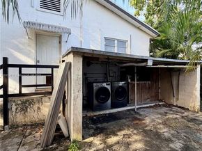 445 SW 24th Rd, Miami FL 33129