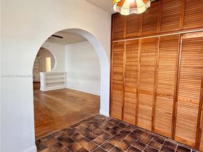 445 SW 24th Rd, Miami FL 33129