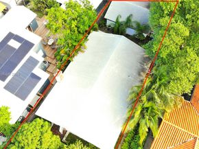 445 SW 24th Rd, Miami FL 33129