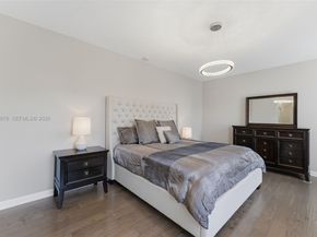 9102 SW 170th Ct, Miami FL 33196