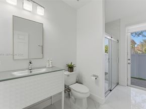 9102 SW 170th Ct, Miami FL 33196