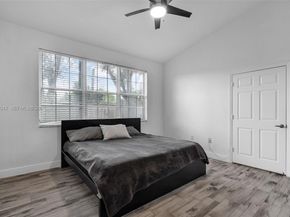 7980 S Aragon Blvd 2, Sunrise FL 33322