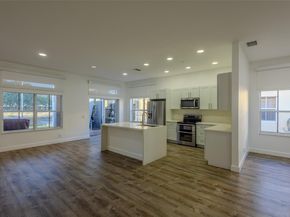 825 Tanglewood Cir, Weston FL 33327