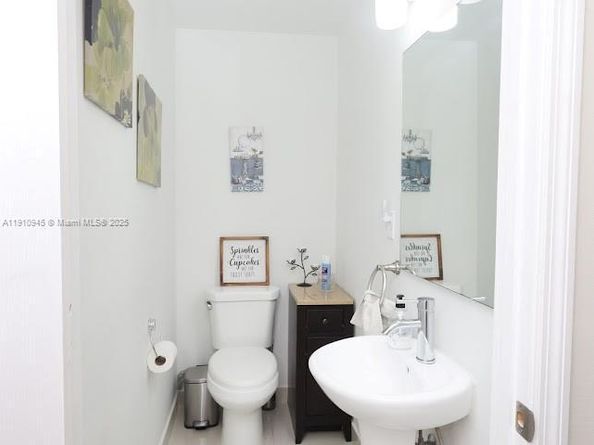 13721 SW 259th Ln, Homestead FL 33032