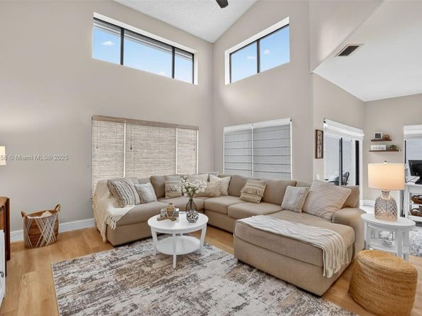 21707 Cromwell Cir, Boca Raton FL 33486