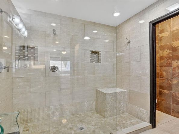 21707 Cromwell Cir, Boca Raton FL 33486