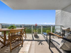 14951 Royal Oaks Ln 901, North Miami FL 33181