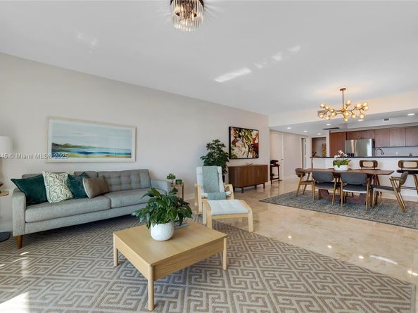 14951 Royal Oaks Ln 901, North Miami FL 33181