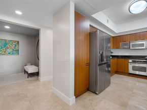 14951 Royal Oaks Ln 901, North Miami FL 33181