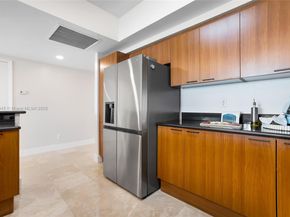 14951 Royal Oaks Ln 901, North Miami FL 33181