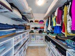 14951 Royal Oaks Ln 901, North Miami FL 33181