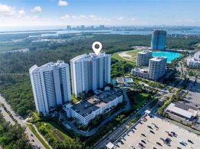 14951 Royal Oaks Ln 901, North Miami FL 33181