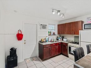 530 Tamiami Blvd, Miami FL 33144