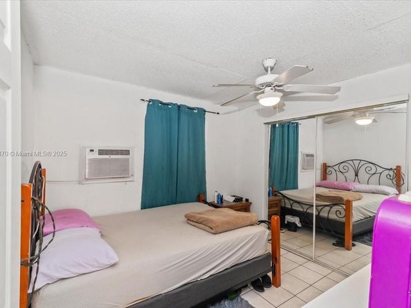 530 Tamiami Blvd, Miami FL 33144