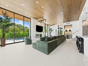 2657 NE 34th St, Fort Lauderdale FL 33306