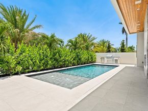 2657 NE 34th St, Fort Lauderdale FL 33306