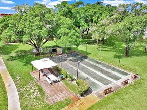 3099 NW 48th Ave 264, Lauderdale Lakes FL 33313
