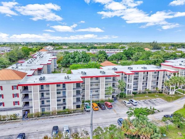 3099 NW 48th Ave 264, Lauderdale Lakes FL 33313