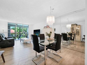 3099 NW 48th Ave
