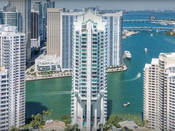 900 Brickell Key Blvd 1101, Miami FL 33131