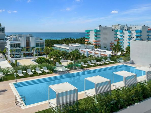 300 Collins Ave PH3, Miami Beach FL 33139