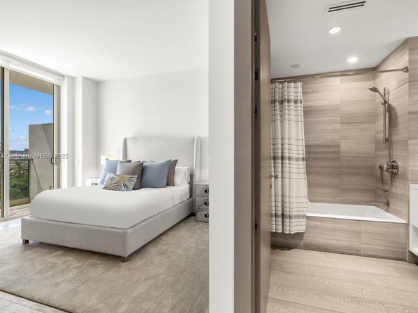 300 Collins Ave PH3, Miami Beach FL 33139