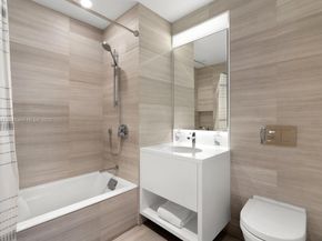 300 Collins Ave PH3, Miami Beach FL 33139