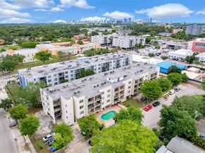 1225 NE 124th St 49C, North Miami FL 33161