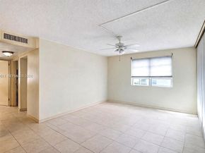 1225 NE 124th St 49C, North Miami FL 33161
