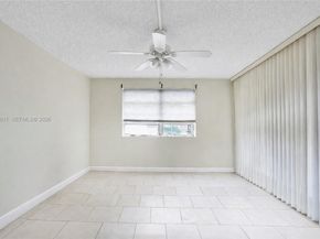 1225 NE 124th St 49C, North Miami FL 33161