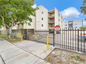 1225 NE 124th St 49C, North Miami FL 33161