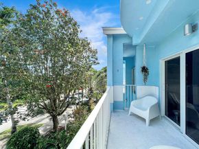 381 Franklin St, Hollywood FL 33019