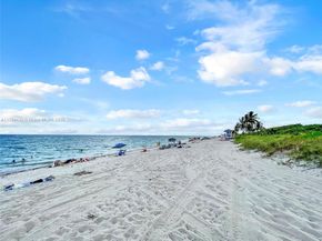 381 Franklin St, Hollywood FL 33019