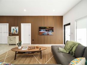 95 NW 52nd St, Miami FL 33127