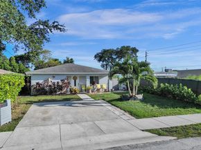320 NE 33rd St, Oakland Park FL 33334