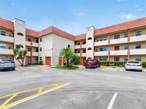 8040 N Sunrise Lakes Dr 108, Sunrise FL 33322