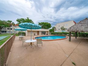 8040 N Sunrise Lakes Dr 108, Sunrise FL 33322