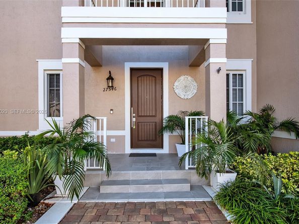 27546 SW 142nd Ave, Homestead FL 33032